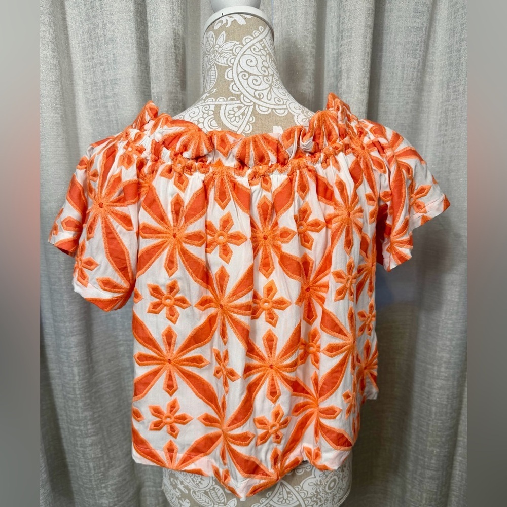 Skies Are Blue Orange Embroidered Off-Shoulder Top Small NWT - Picture 3 of 8